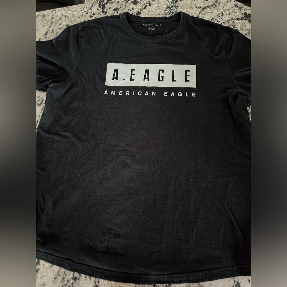 American Eagle T-shirt